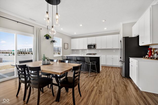 20184 Fenside Crossing, Westfield, IN 46074