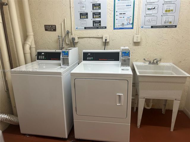 8900 Washington Blvd 405A, Pembroke Pines, FL 33025