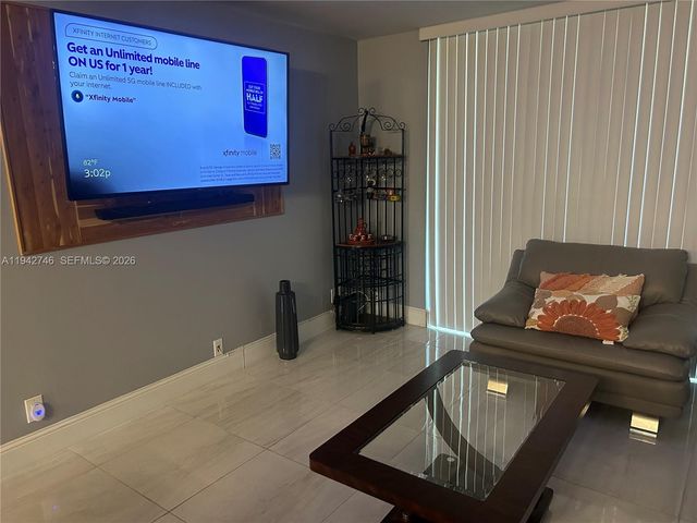 8900 Washington Blvd 405A, Pembroke Pines, FL 33025