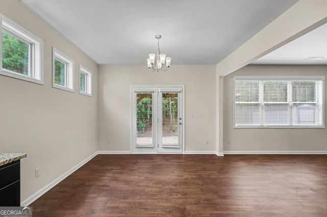 5118 Amberland Square, Atlanta, GA 30349