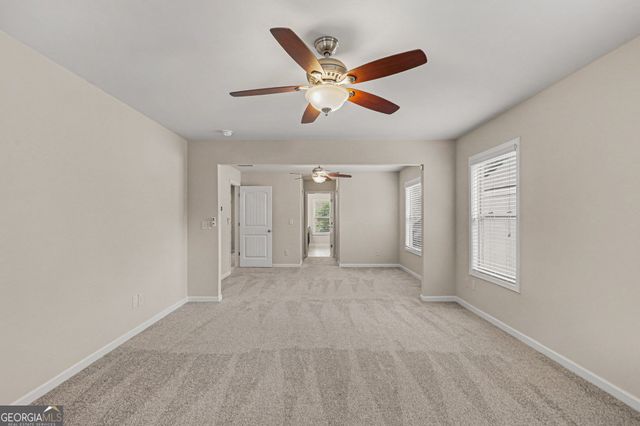 5118 Amberland Square, Atlanta, GA 30349