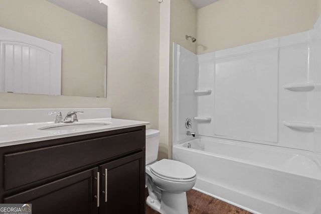 5118 Amberland Square, Atlanta, GA 30349