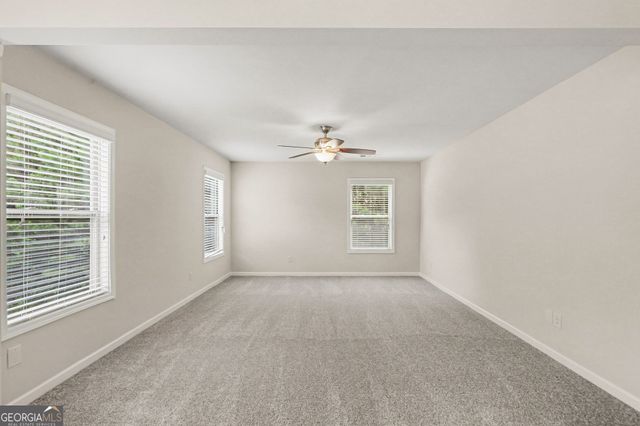 5118 Amberland Square, Atlanta, GA 30349