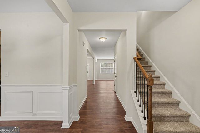 5118 Amberland Square, Atlanta, GA 30349