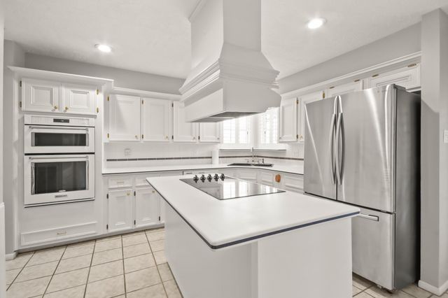 1134 Chestnut Ridge Road, Kingwood, TX 77339