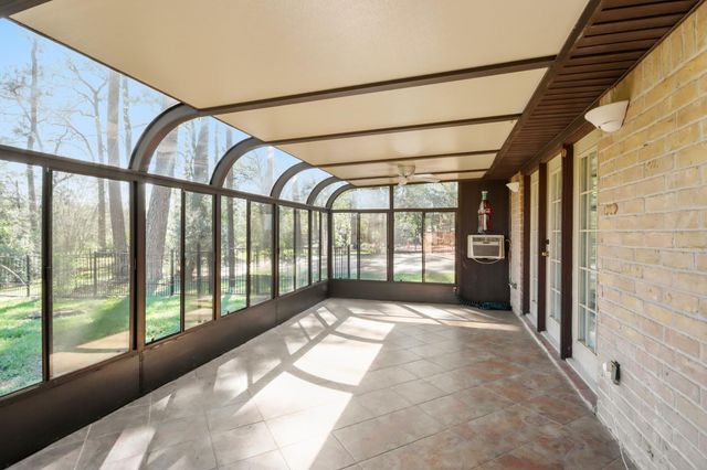 1134 Chestnut Ridge Road, Kingwood, TX 77339