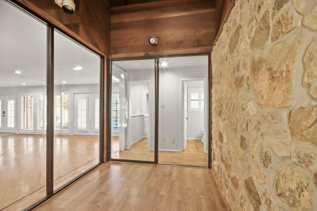 1134 Chestnut Ridge Road, Kingwood, TX 77339