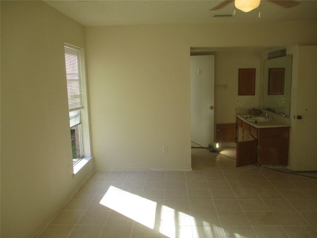 19434 Lazy Valley Drive, Katy, TX 77449