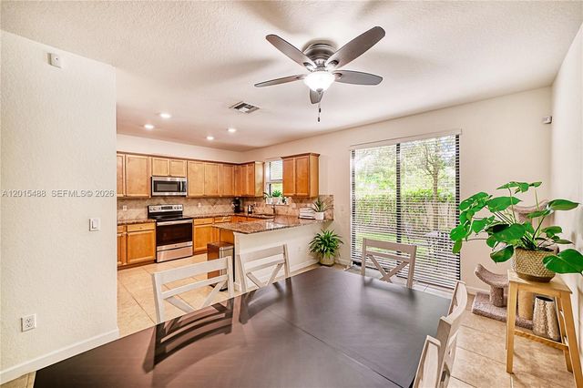 3962 Devenshire Ct, Coconut Creek, FL 33073