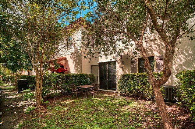 3962 Devenshire Ct, Coconut Creek, FL 33073