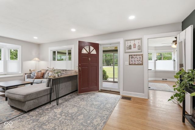 4524 Nichol Avenue, Anderson, IN 46011