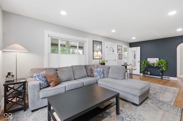 4524 Nichol Avenue, Anderson, IN 46011