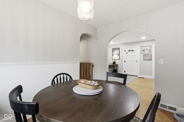 4524 Nichol Avenue, Anderson, IN 46011