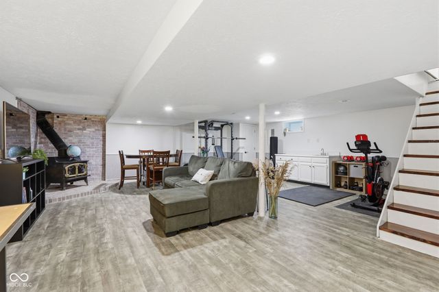 4524 Nichol Avenue, Anderson, IN 46011