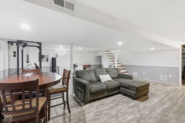 4524 Nichol Avenue, Anderson, IN 46011