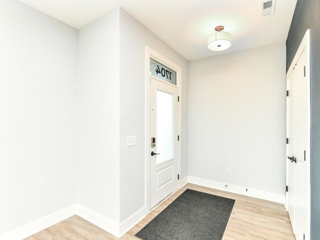 1704 Rosette Way, Indianapolis, IN 46202