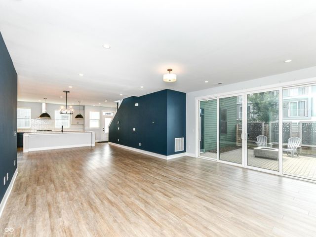 1704 Rosette Way, Indianapolis, IN 46202