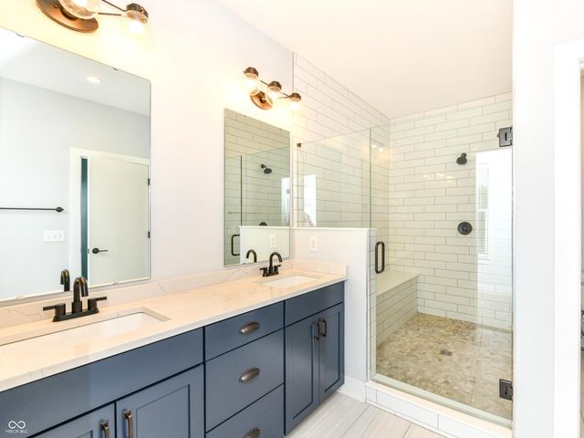 1704 Rosette Way, Indianapolis, IN 46202