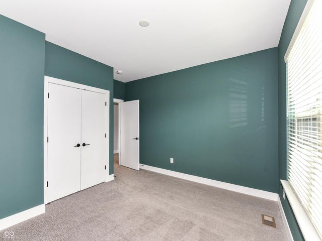 1704 Rosette Way, Indianapolis, IN 46202