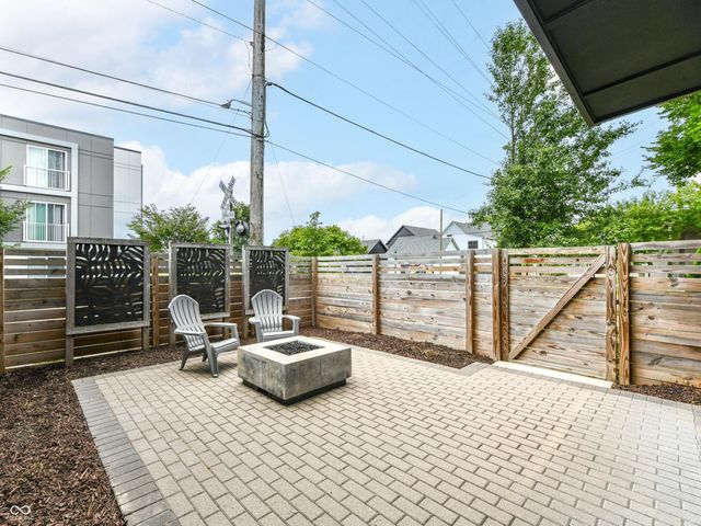 1704 Rosette Way, Indianapolis, IN 46202