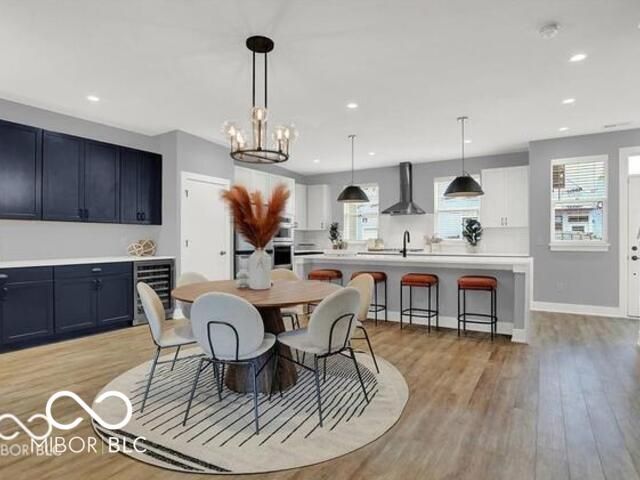 1704 Rosette Way, Indianapolis, IN 46202