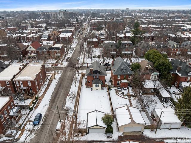 3401 Halliday Avenue, St Louis, MO 63118