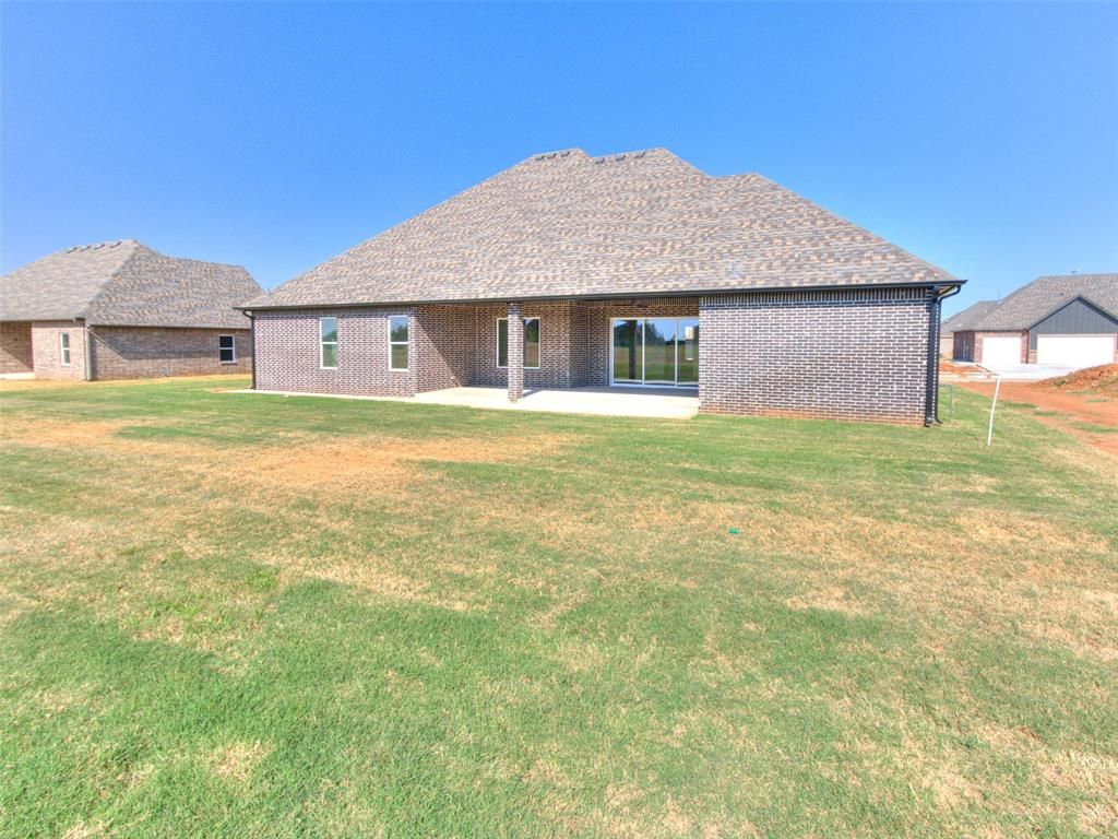 Image 48 of property listing at 1113 Jaden Boulevard, Tuttle, OK 73089