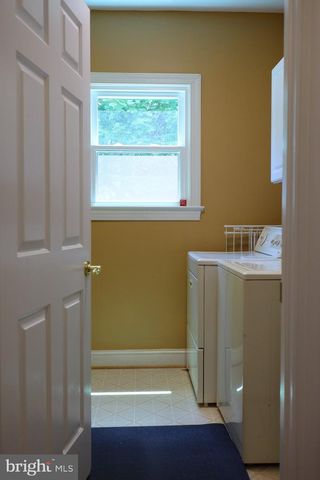 2650 COCKERILL FARM LN, Herndon, VA 20171