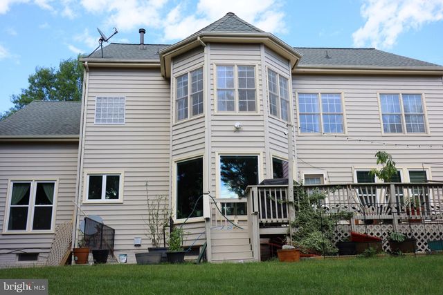 2650 COCKERILL FARM LN, Herndon, VA 20171