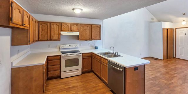 431 SE Woodbine Drive, Grimes, IA 50111