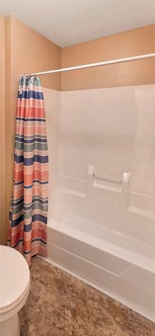 431 SE Woodbine Drive, Grimes, IA 50111