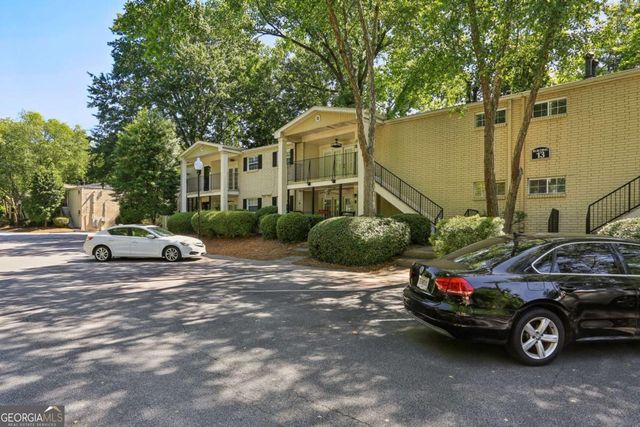 311 Peachtree Hills Avenue NE 13B, Atlanta, GA 30305