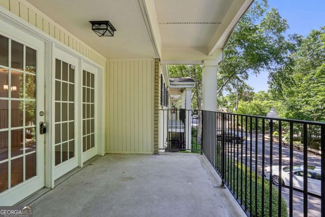 311 Peachtree Hills Avenue NE 13B, Atlanta, GA 30305