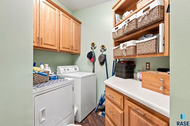 3509 E Braeburn Cir Circle, Sioux Falls, SD 57103
