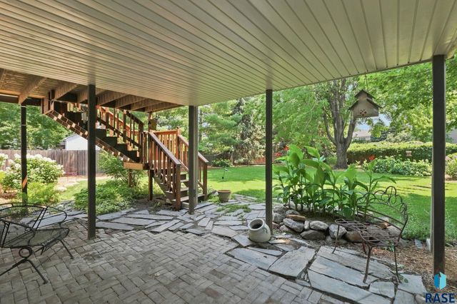 3509 E Braeburn Cir Circle, Sioux Falls, SD 57103