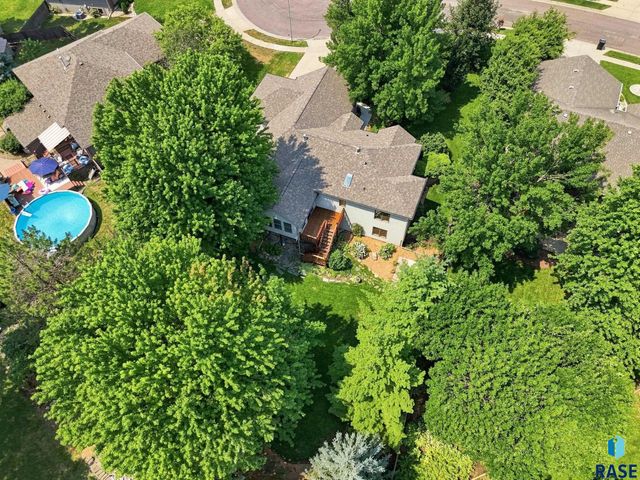 3509 E Braeburn Cir Circle, Sioux Falls, SD 57103