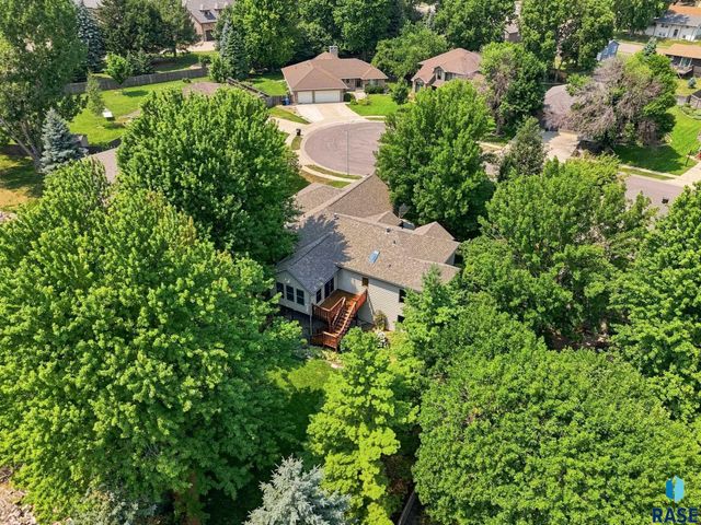 3509 E Braeburn Cir Circle, Sioux Falls, SD 57103