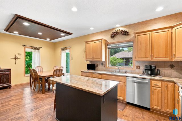 3509 E Braeburn Cir Circle, Sioux Falls, SD 57103