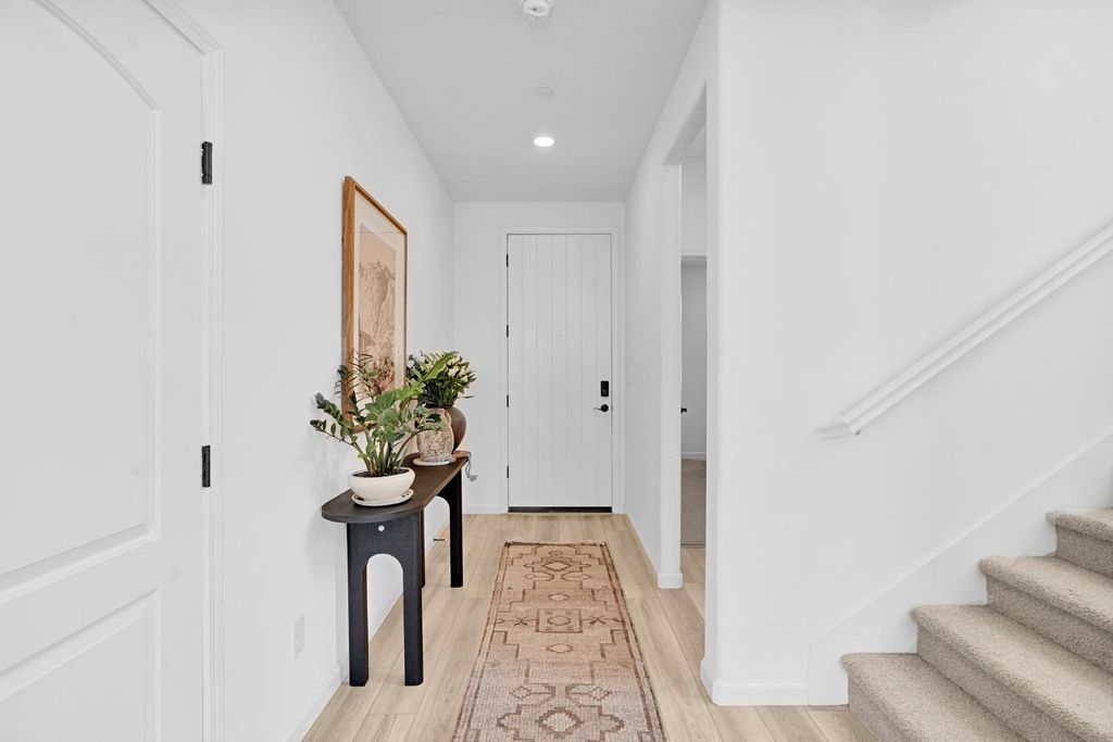 Image 13 of property listing at 534 Laurel Crest Avenue, Madera, CA 93636