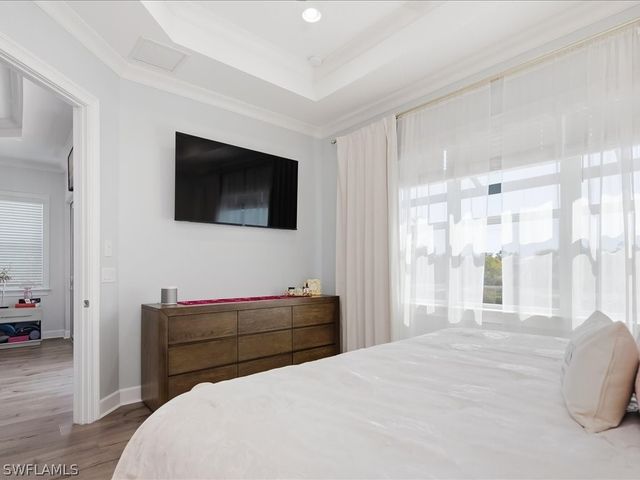 6827 Saona CT, Naples, FL 34113