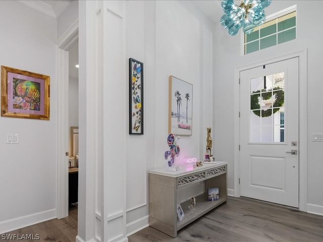 6827 Saona CT, Naples, FL 34113