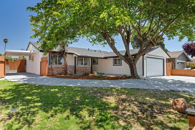 2117 Elliott Dr, American Canyon, CA 94503