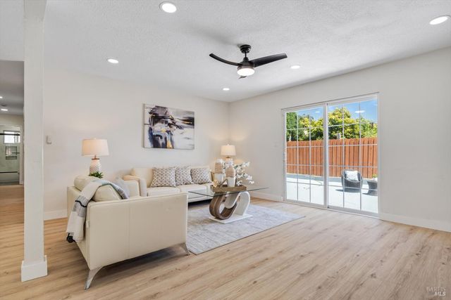 2117 Elliott Dr, American Canyon, CA 94503