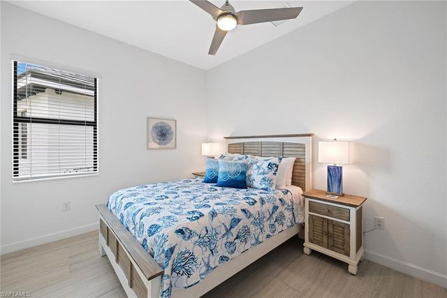 3130 Heather Glen CT, Naples, FL 34114