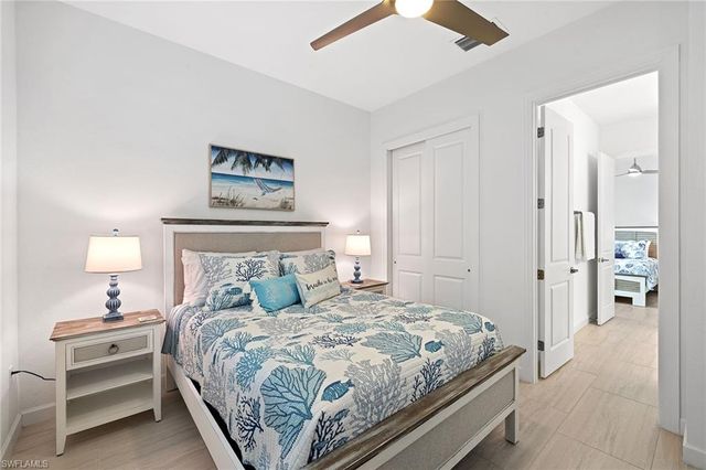 3130 Heather Glen CT, Naples, FL 34114