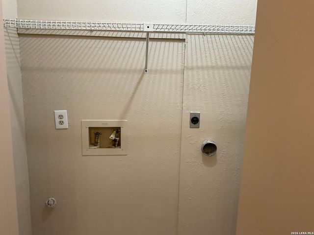 5322 Medical E205, San Antonio, TX 78240