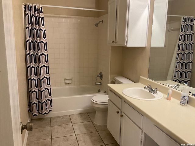 5322 Medical E205, San Antonio, TX 78240