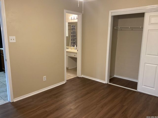 5322 Medical E205, San Antonio, TX 78240