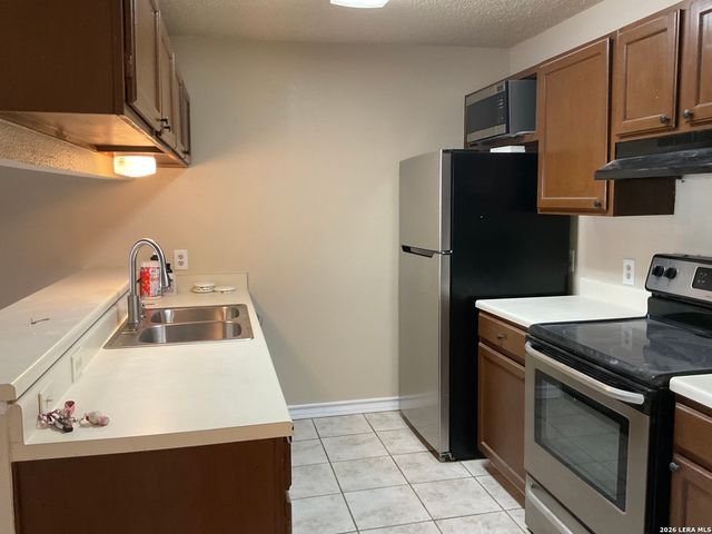 5322 Medical E205, San Antonio, TX 78240