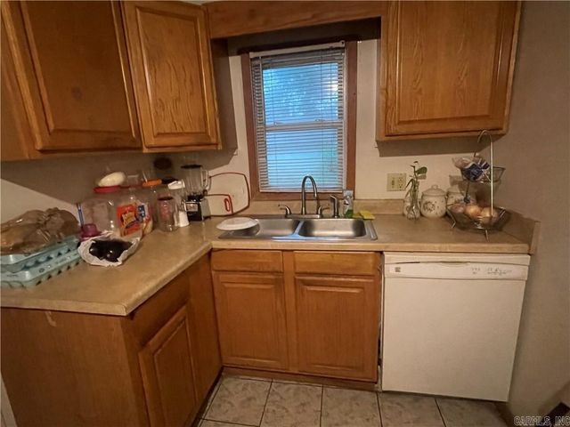 607 Carter St., Clarksville, AR 72830